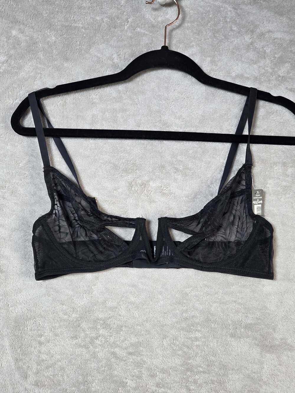 Black Underwire Demi Bra Mesh Bootaybag Cutout Size Medium Style 840923-BLK